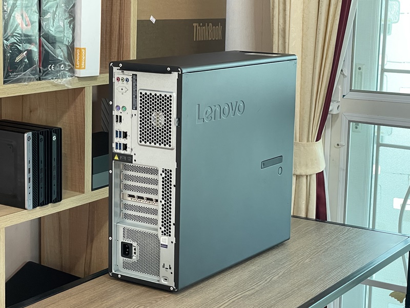 Lenovo ThinkStation P720