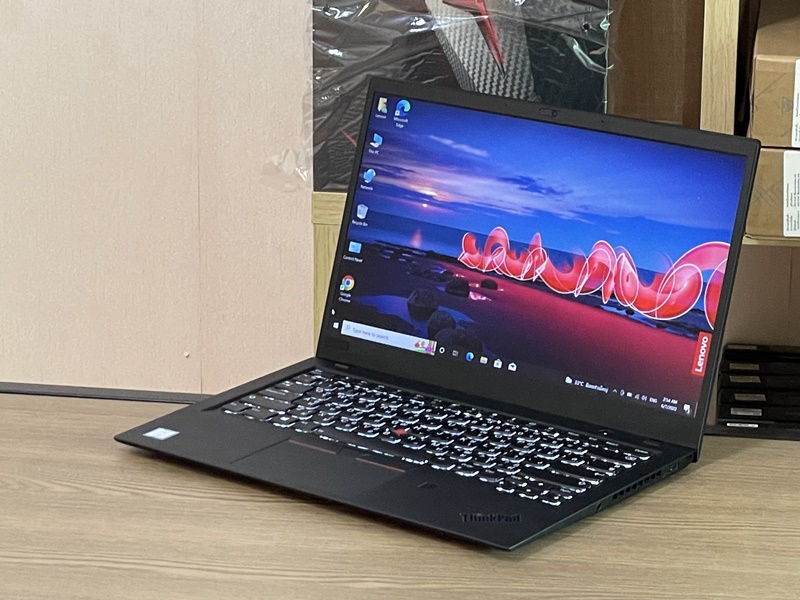 Lenovo ThinkPad X1 Carbon G6