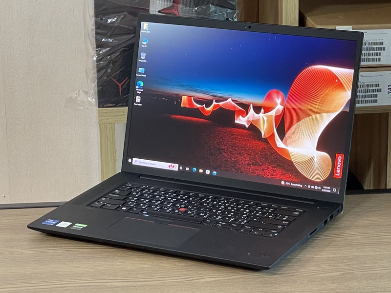 Lenovo ThinkPad X1 Extreme Gen 4