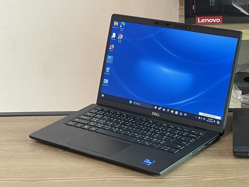 DELL Latitude 7320