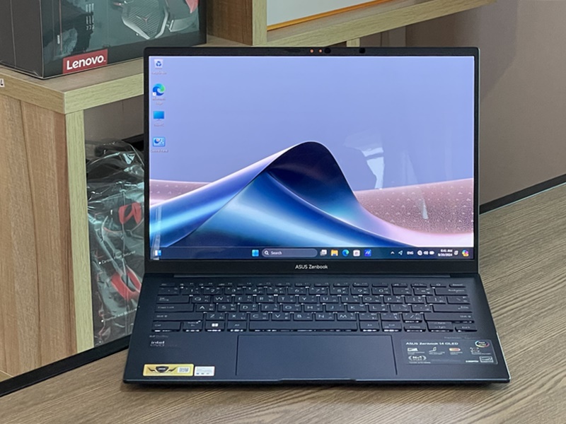 Asus ZenBook 14 OLED