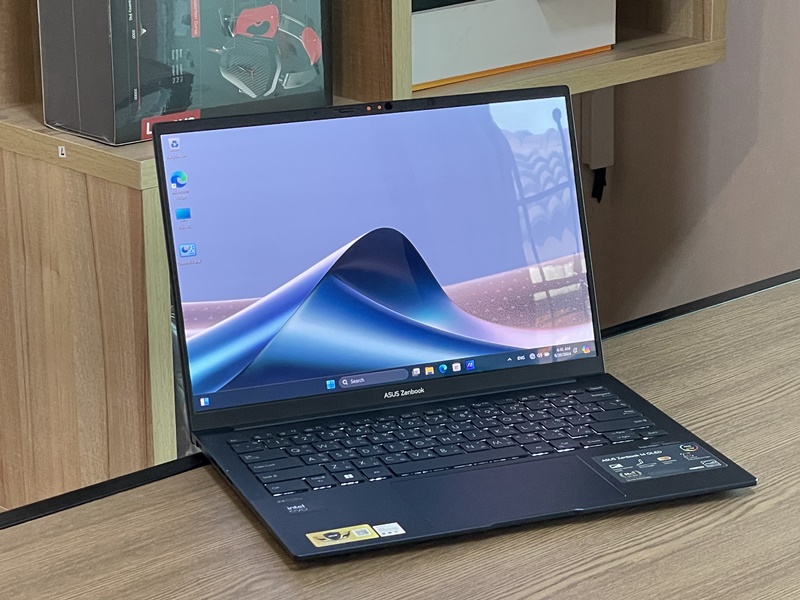 Asus ZenBook 14 OLED