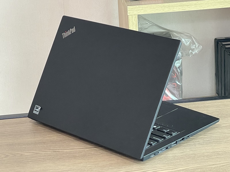 Lenovo ThinkPad X390