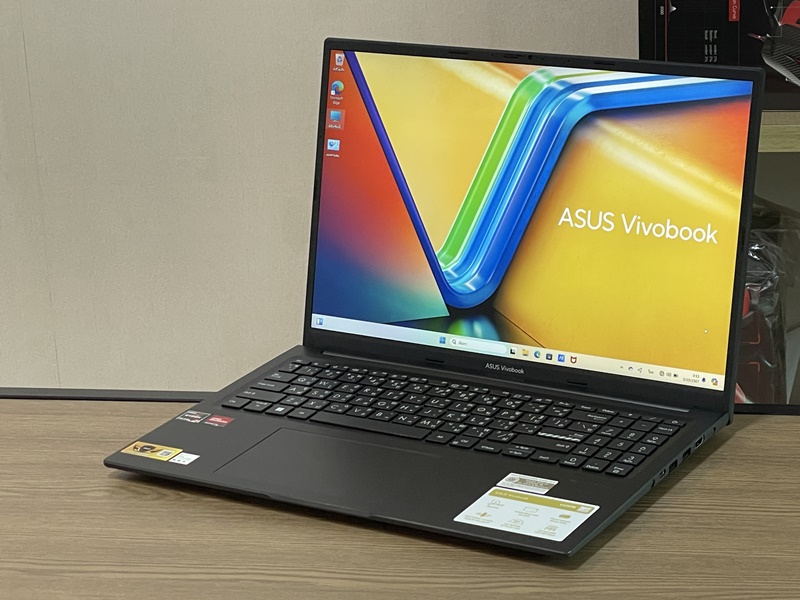 Asus Vivobook 16 M1605YA-MB726WF