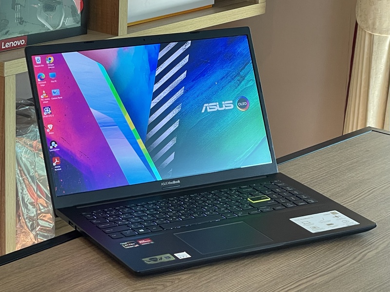 Asus Vivobook 15 OLED D513UA