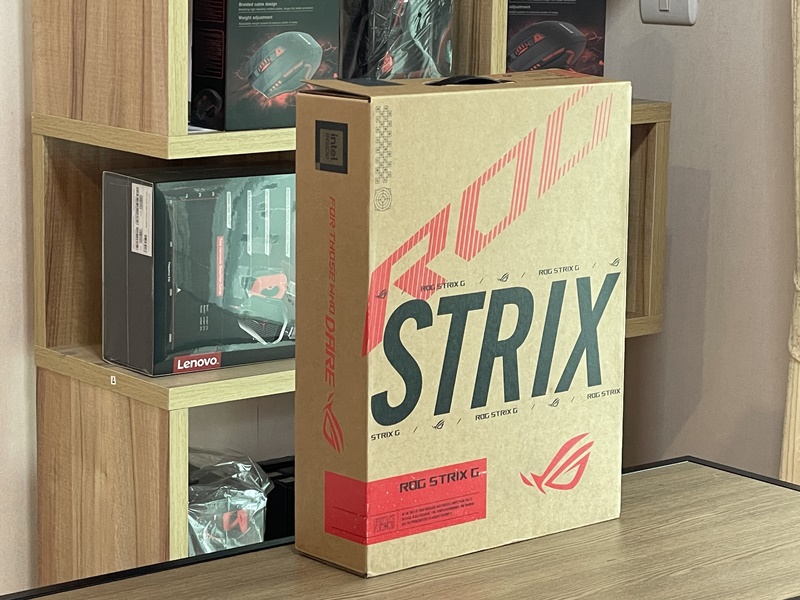 Asus ROG Strix G18 G814JVR-N6019W