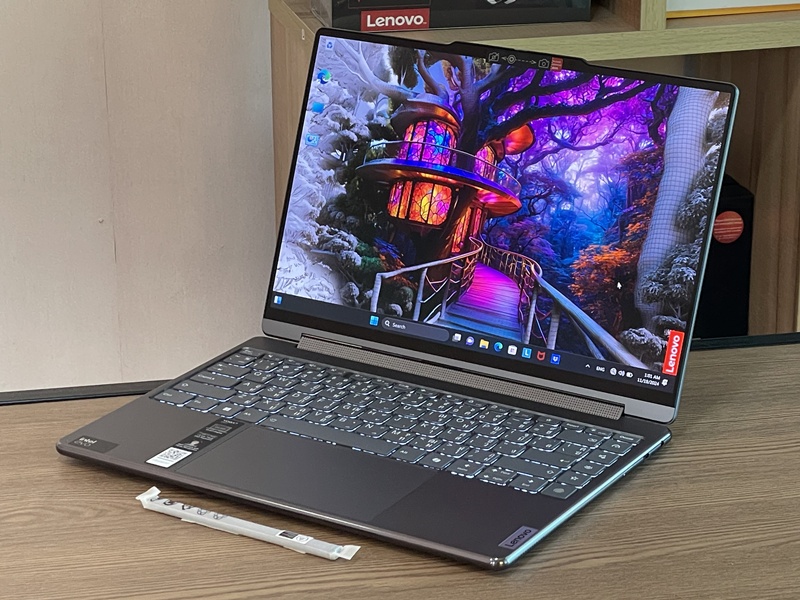 Lenovo Yoga 9 2-in-1 14IMH9