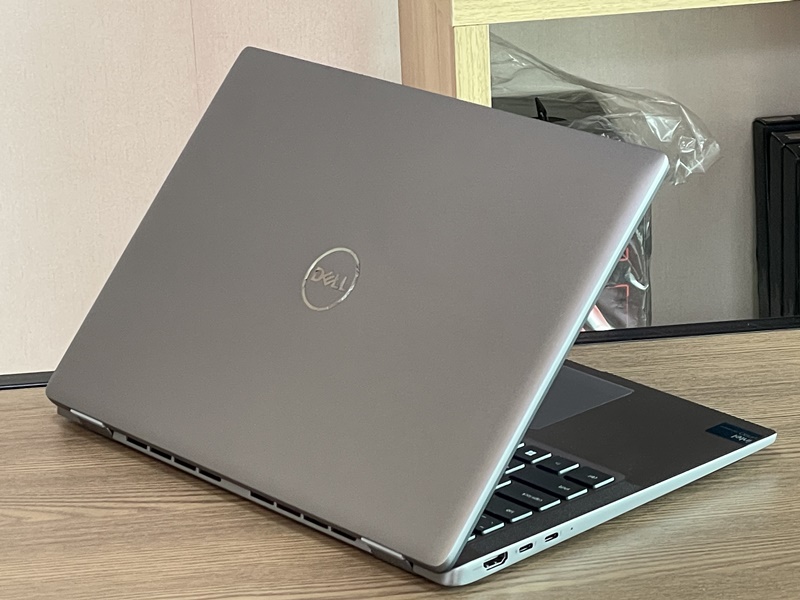 Dell Latitude 7450