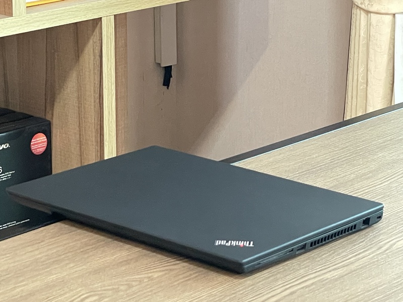 Lenovo Thinkpad T14 G1