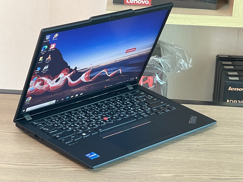 Lenovo ThinkPad X13 Gen4