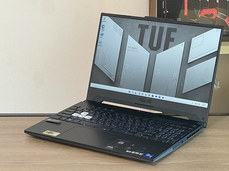 Asus TUF Gaming Dash F15 FX517ZC