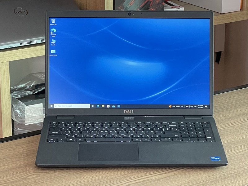 DELL Latitude 3520