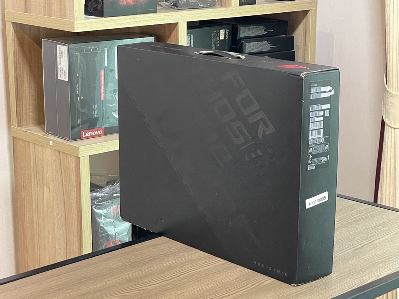 Asus ROG Strix Scar 17 G743ZW-LL161W