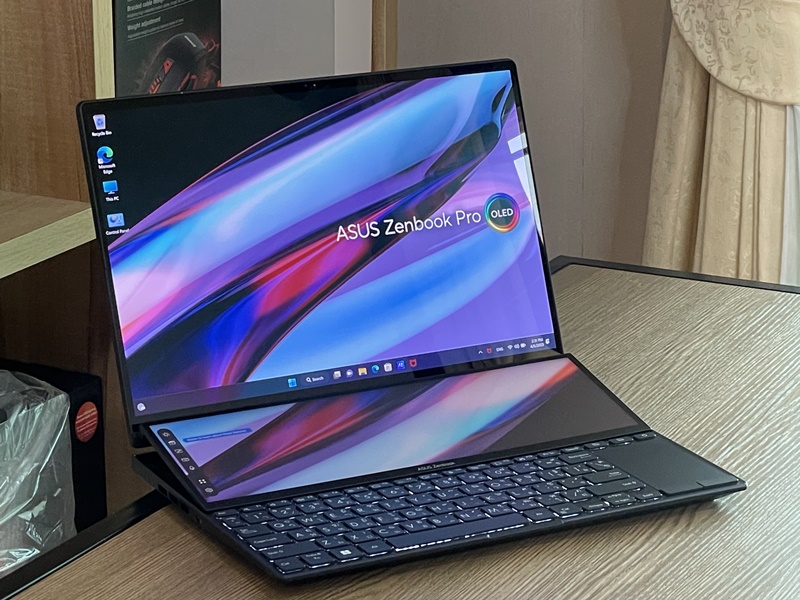 Asus ZenBook Pro 14 Duo OLED