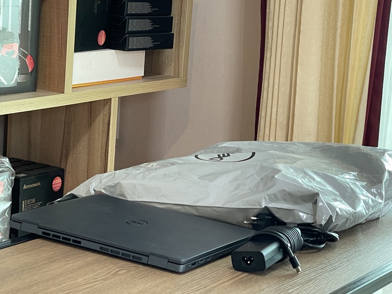 Dell Latitude 7340
