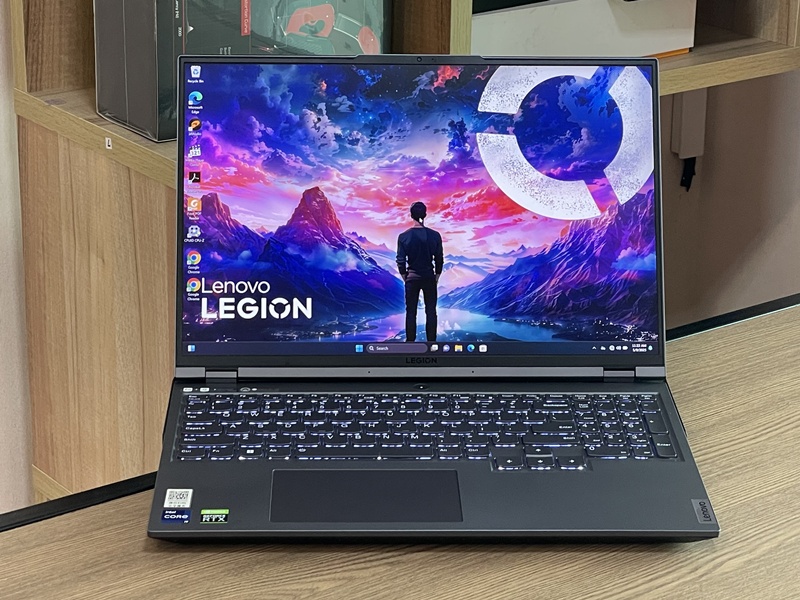 LENOVO LEGION Y9000P IAH7H