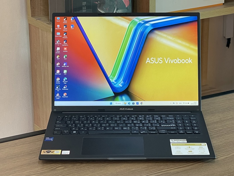 Asus Vivobook 16 X1605ZA