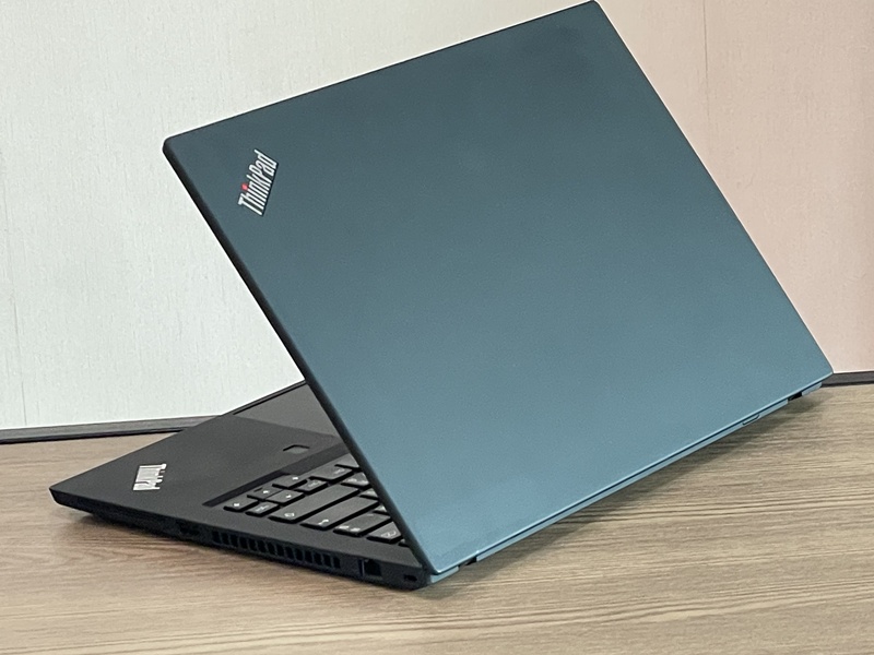 Lenovo Thinkpad T14 G1 จอ 4K