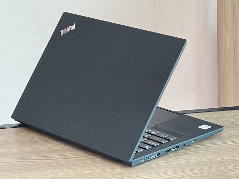 Lenovo Thinkpad T14 G1 จอ 4K