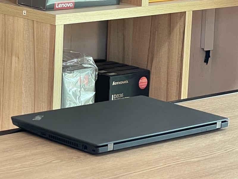Lenovo Thinkpad T14 G1 จอ 4K