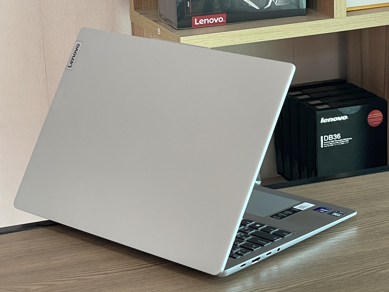 LENOVO IDEAPAD SLIM 5 16IMH9