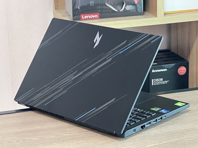Acer Nitro V 15 ANV15-51-55NS
