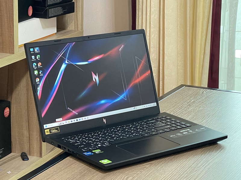 Acer Nitro V 15 ANV15-51-55NS