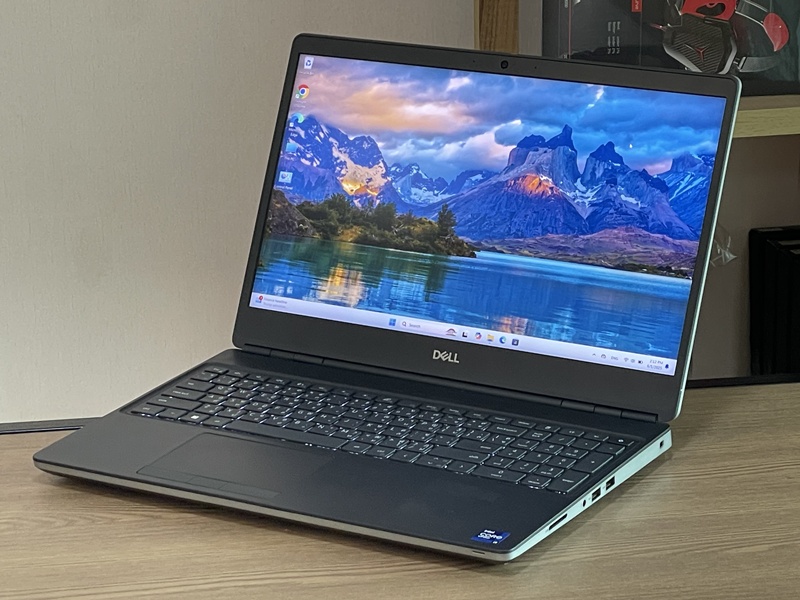 Dell Precision 7560