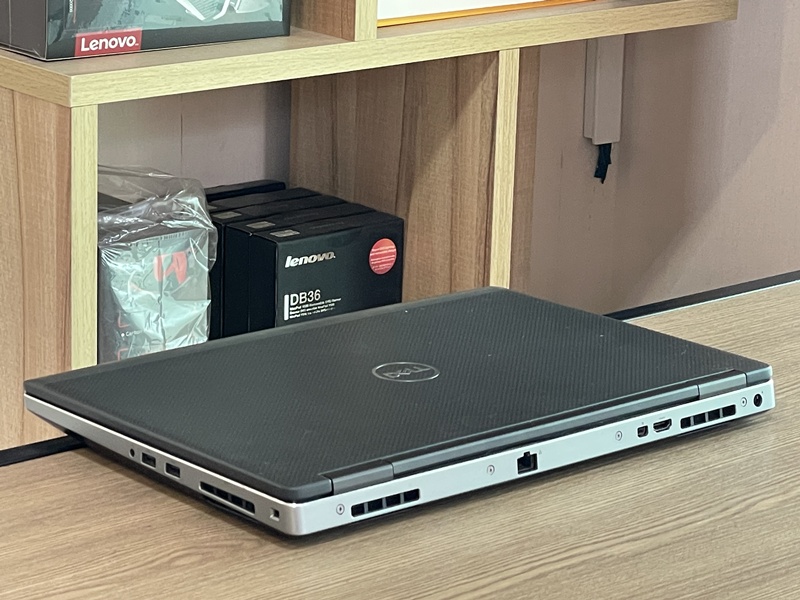 Dell Precision 7540