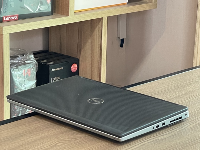 Dell Precision 7540