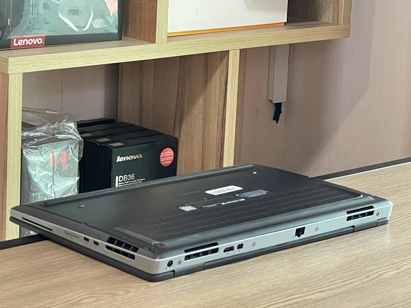Dell Precision 7540