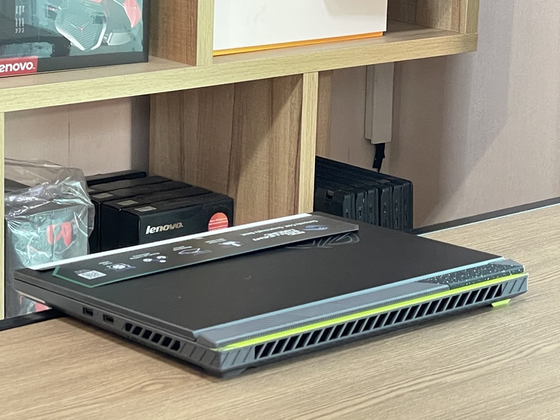 ASUS ROG STRIX G16 G614JU