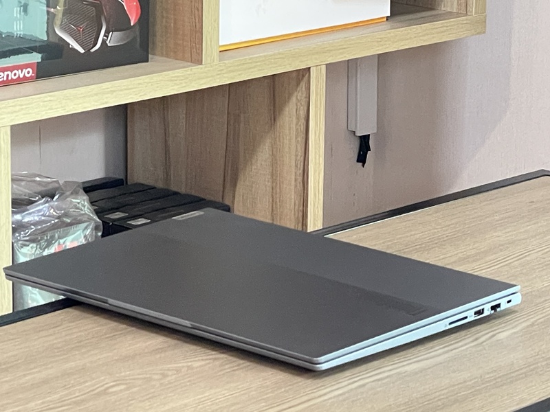 Lenovo ThinkBook 16 G7