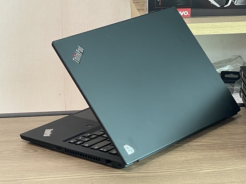 Lenovo Thinkpad T14 G1 i7