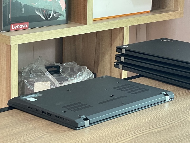 Lenovo Thinkpad T14 G1 i7