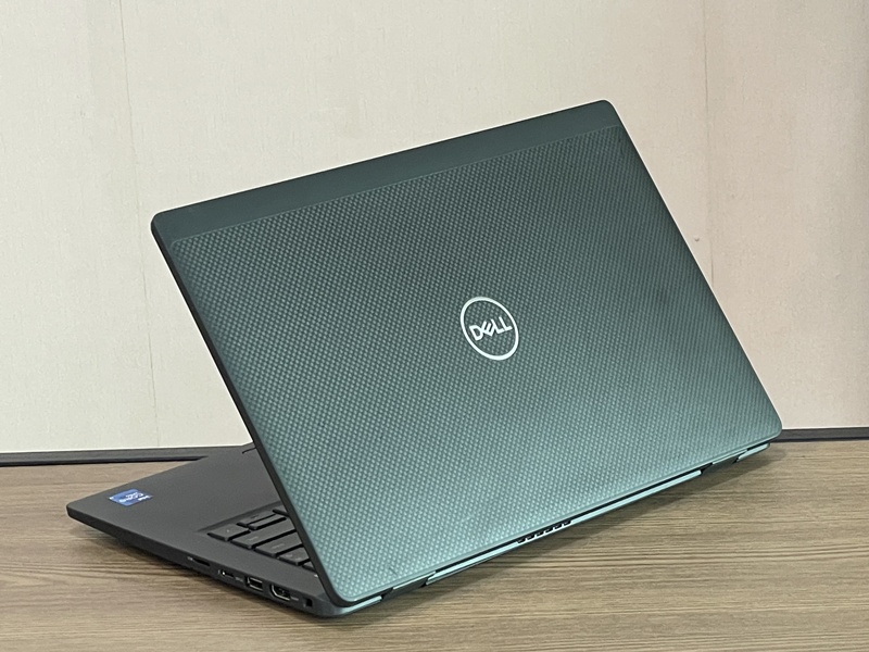 Dell Latitude 7420