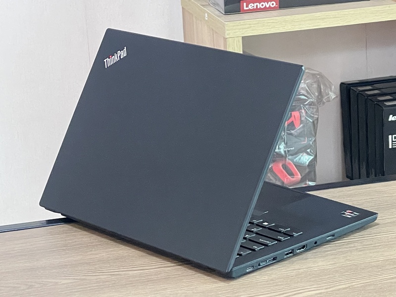 Lenovo Thinkpad T14 G1