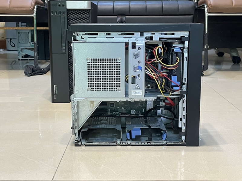 Dell Precision 3630MT