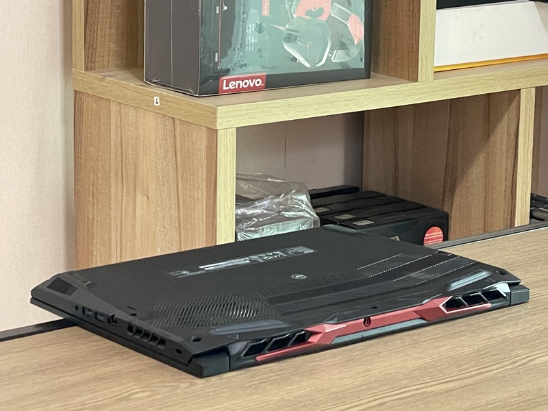 Acer Nitro 5 AN515-50QU