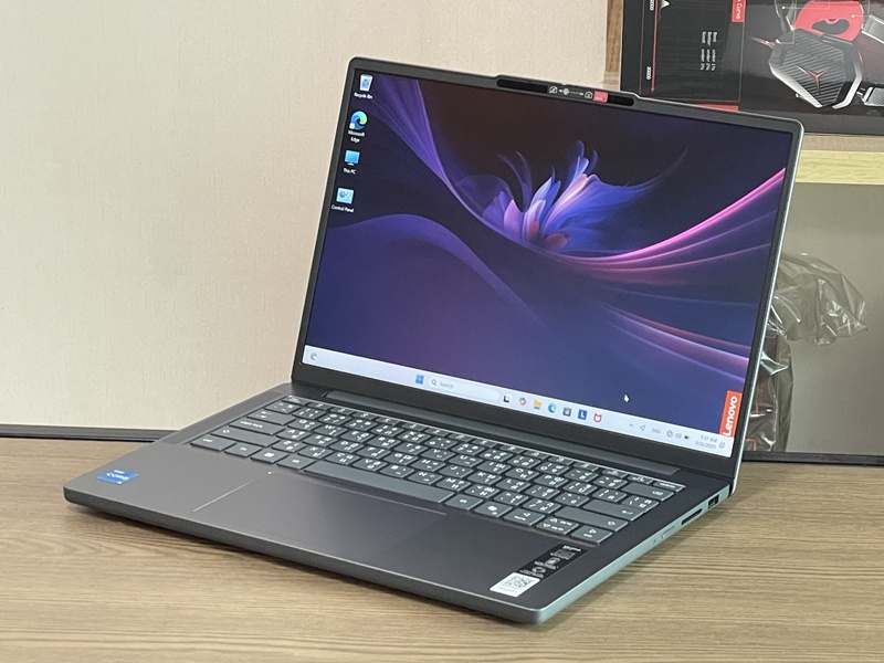 Lenovo IdeaPad Slim 3 14IRH10