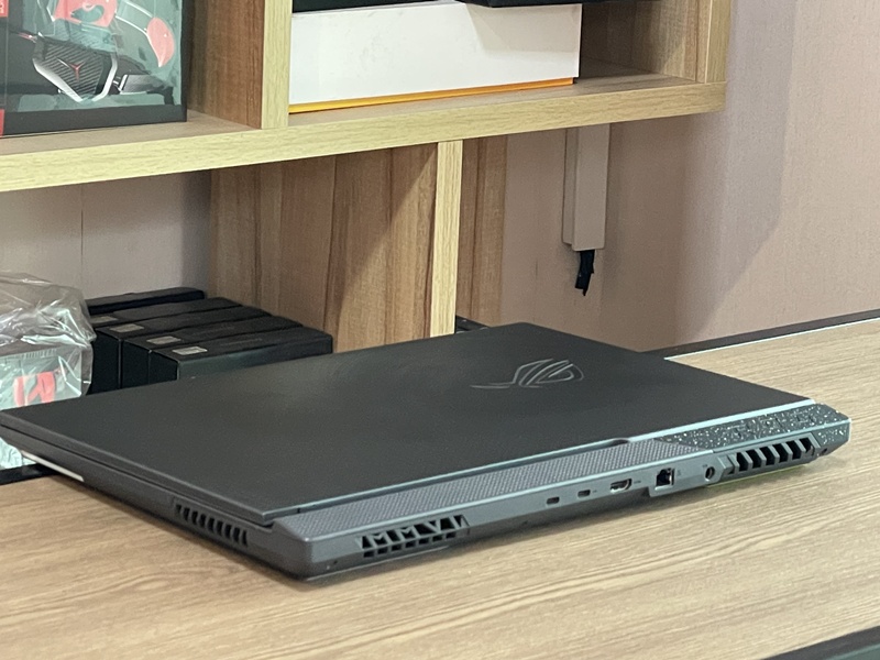 Asus ROG Strix G17 G713PU-LL043W