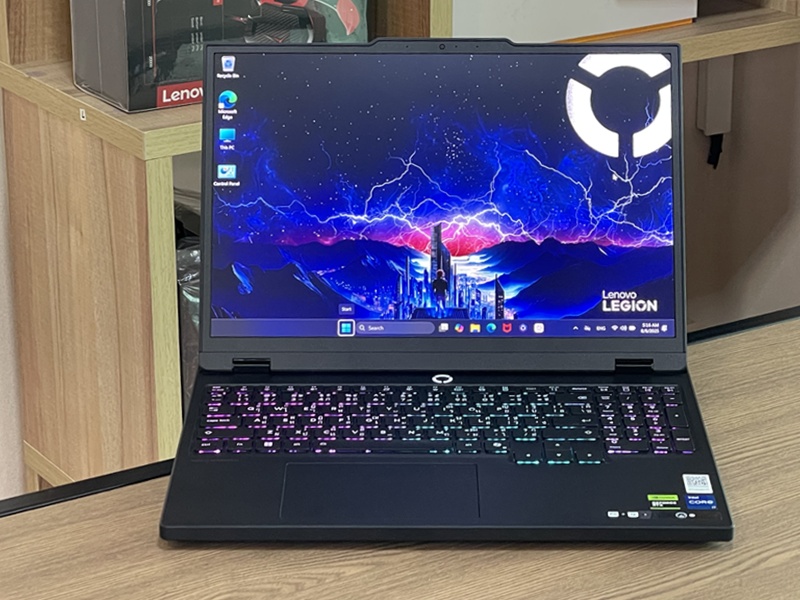 LENOVO LEGION 5 15IRX10 83LY003KTA
