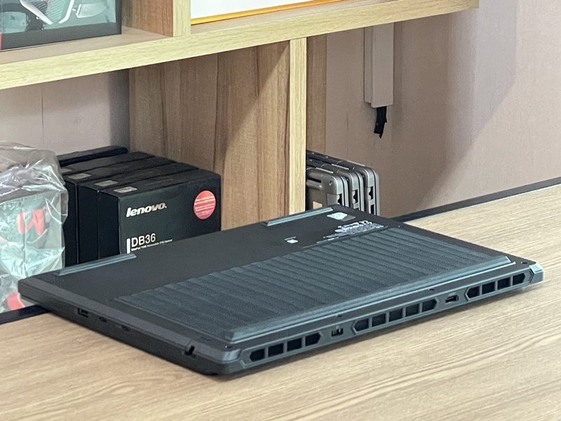 LENOVO LEGION 5 15IRX10 83LY003KTA