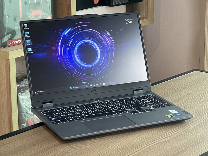 Lenovo LOQ 15IRX10