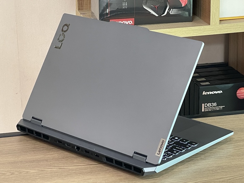 Lenovo LOQ 15IRX10