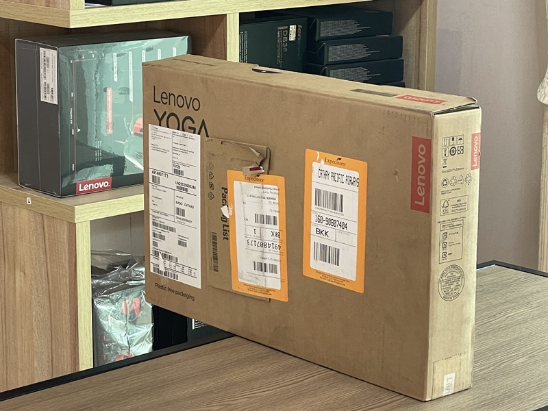 Lenovo Yoga 7i 2-in-1 (16' Gen 9)