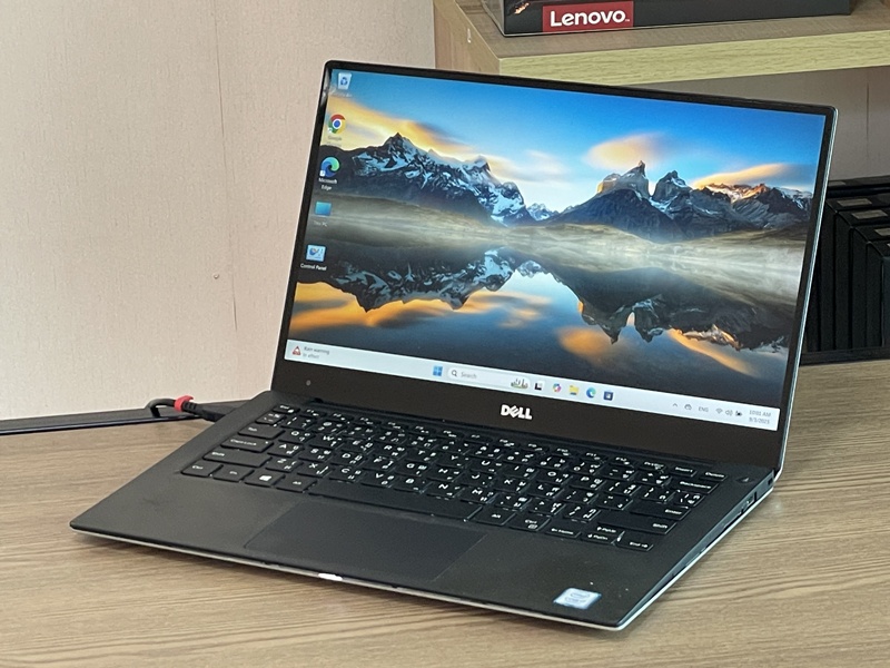 DELL XPS 13 9360