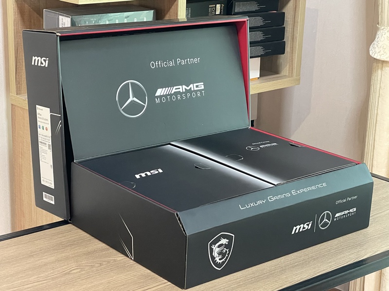 MSI Stealth 16 Mercedes-AMG Motorsport