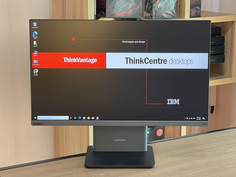 Lenovo ThinkCentre neo 50a 24 Gen5