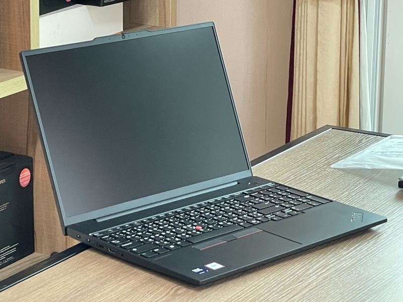 Lenovo ThinkPad E16 G2